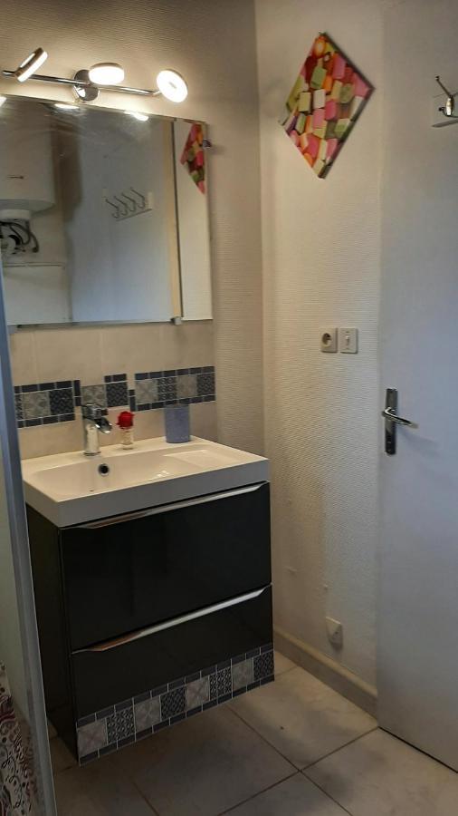 Charmant T2 Tout Confort Au Centre Du Village ! Florensac Экстерьер фото